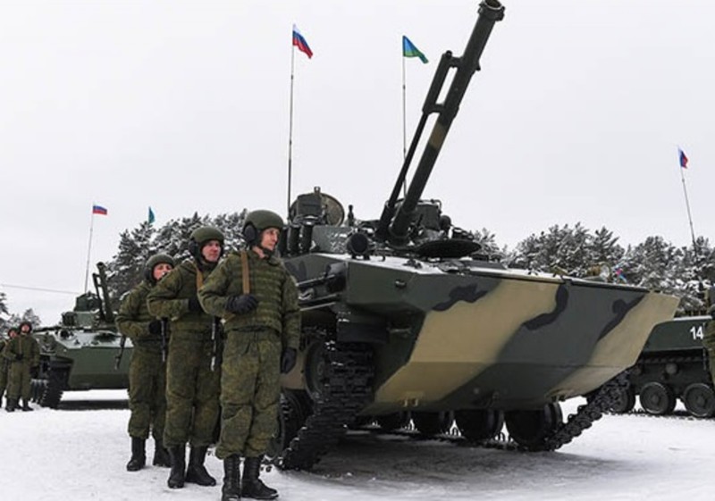 В НАТО напуганы возрождением российской армии В НАТО напуганы возрождением российской армии