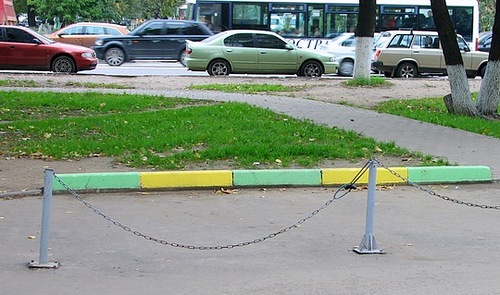 Как сделать парковку во дворе фото