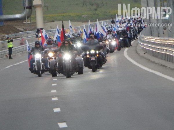 Эксклюзивные кадры запуска автомобильного движения на Крымском мосту