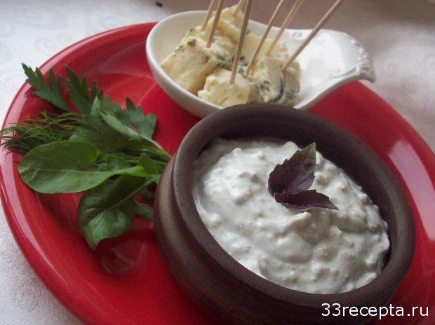 syrno-jogurtovy-sous