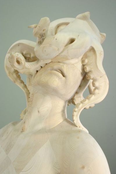 Фантастические скульптуры из дерева