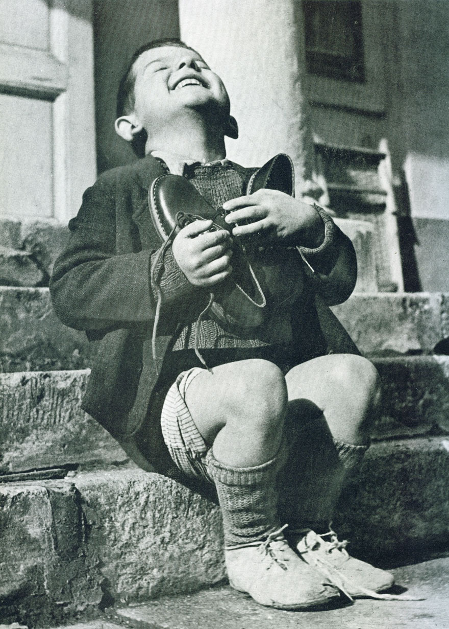 Архивные фотографии, которые запечатлели редкие исторические моменты Архивные фотографии, которые запечатлели редкие исторические моменты