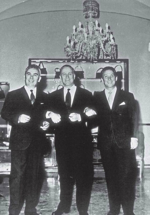 Васко, Альдо и Родольфо Гуччи. / Фото: www.wikireading.ru Васко, Альдо и Родольфо Гуччи. / Фото: www.wikireading.ru