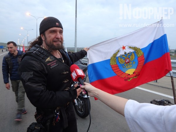 Эксклюзивные кадры запуска автомобильного движения на Крымском мосту