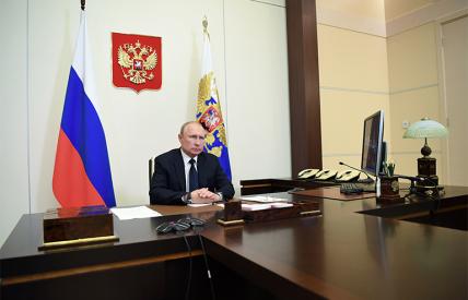 Если рейтинг Путина продолжит падение, нас ждут весёлые времена — с дубинками и росгвардией