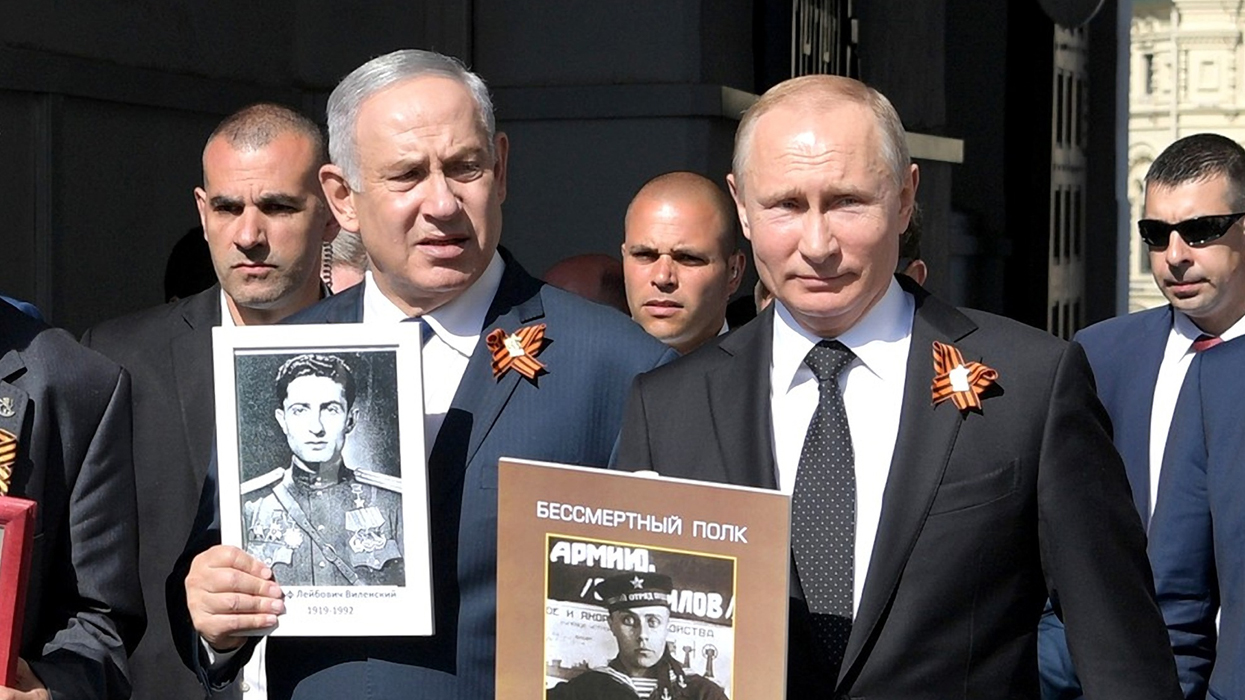 Израиль пытается вовлечь Путина в интриги против Ирана Израиль пытается вовлечь Путина в интриги против Ирана