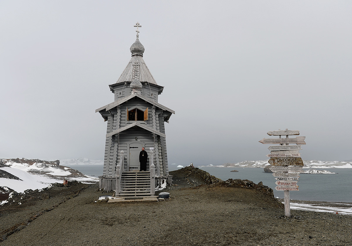 Зачем русские построили церковь в Антарктиде? (ФОТО)