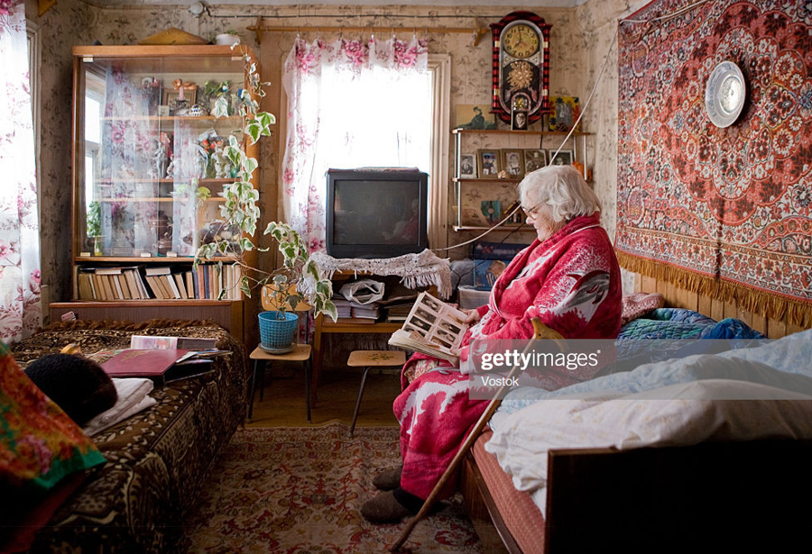 Old-Poor-Woman Old-Poor-Woman