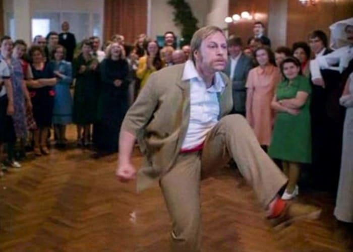 Юрий Богатырев в фильме *Родня*, 1981 | Фото: domkino.tv Юрий Богатырев в фильме *Родня*, 1981 | Фото: domkino.tv