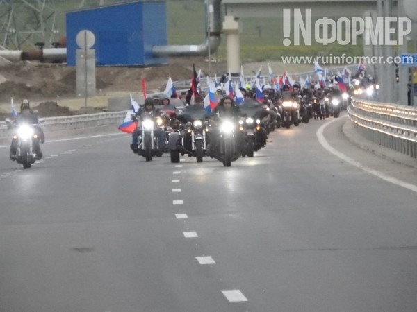 Эксклюзивные кадры запуска автомобильного движения на Крымском мосту