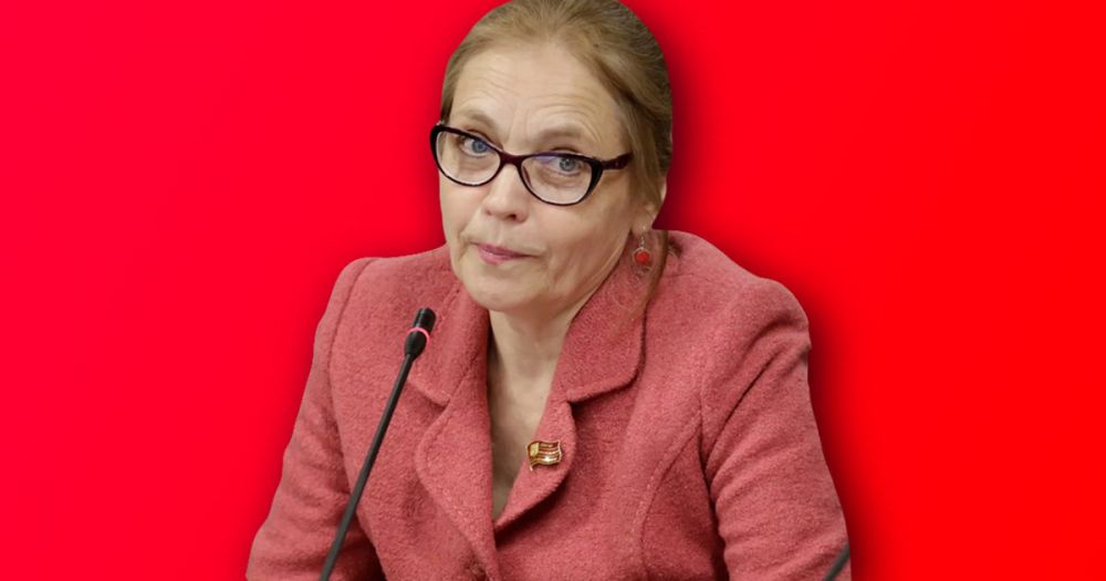 6 фактов о депутате Елене Шуваловой, которую выгнали из КПРФ за оппозиционность