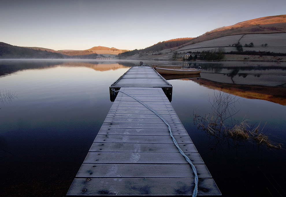 Ледибауэр (анг. Ladybower) — Y-образное водохранилище