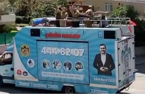 "Украинские туристы больше не нужны?": Посол Киева пригрозил Турции из-за песни "Катюша"