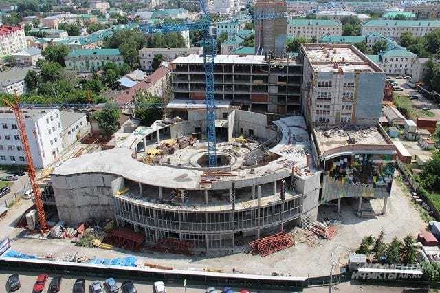Деньги из-под купола: история недостроенного цирка за миллиард