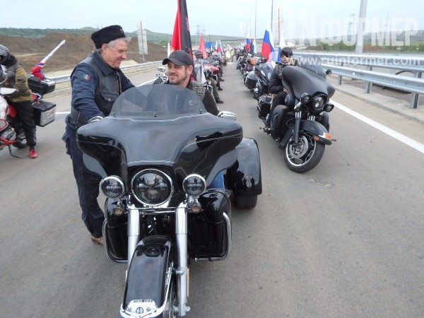 Эксклюзивные кадры запуска автомобильного движения на Крымском мосту