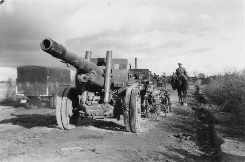 Артиллерия. Крупный калибр. 152-мм гаубица-пушка МЛ-20 образца 1937 года Артиллерия. Крупный калибр. 152-мм гаубица-пушка МЛ-20 образца 1937 года