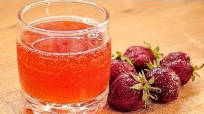 Самый вкусный натуральный квас из клубники