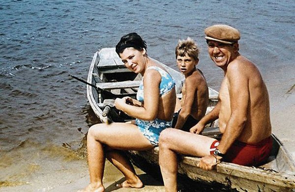 Юрий Никулин с женой и сыном / Фото: back-in-ussr.ru
