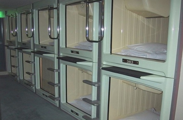 Capsule hotel в Японии