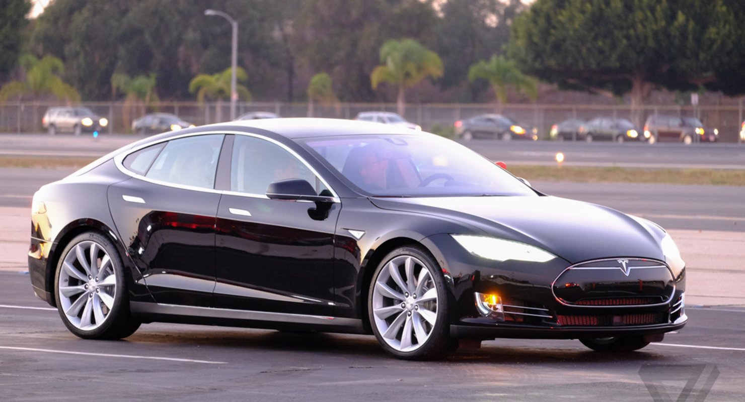 Электромобиль Tesla model s