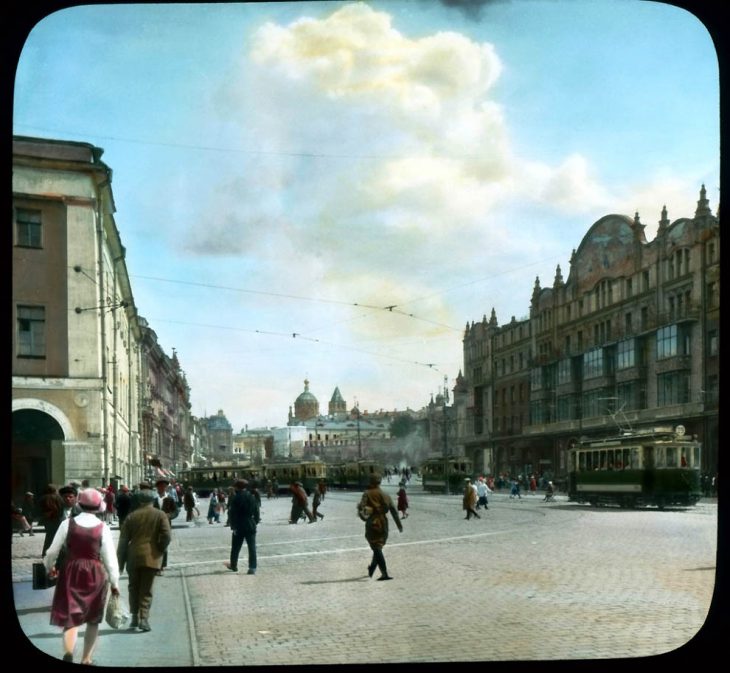 60 невероятных архивных фото Москвы 1931 года в цвете 60 невероятных архивных фото Москвы 1931 года в цвете