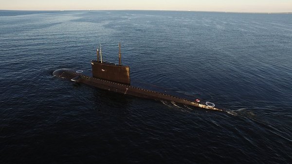 «Подводная дуэль»: Русские «Черные дыры» загнали в угол британскую субмарину «Подводная дуэль»: Русские «Черные дыры» загнали в угол британскую субмарину