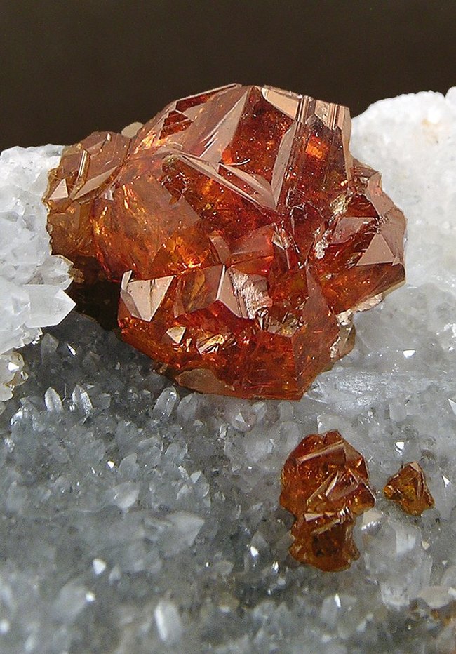 Минералы