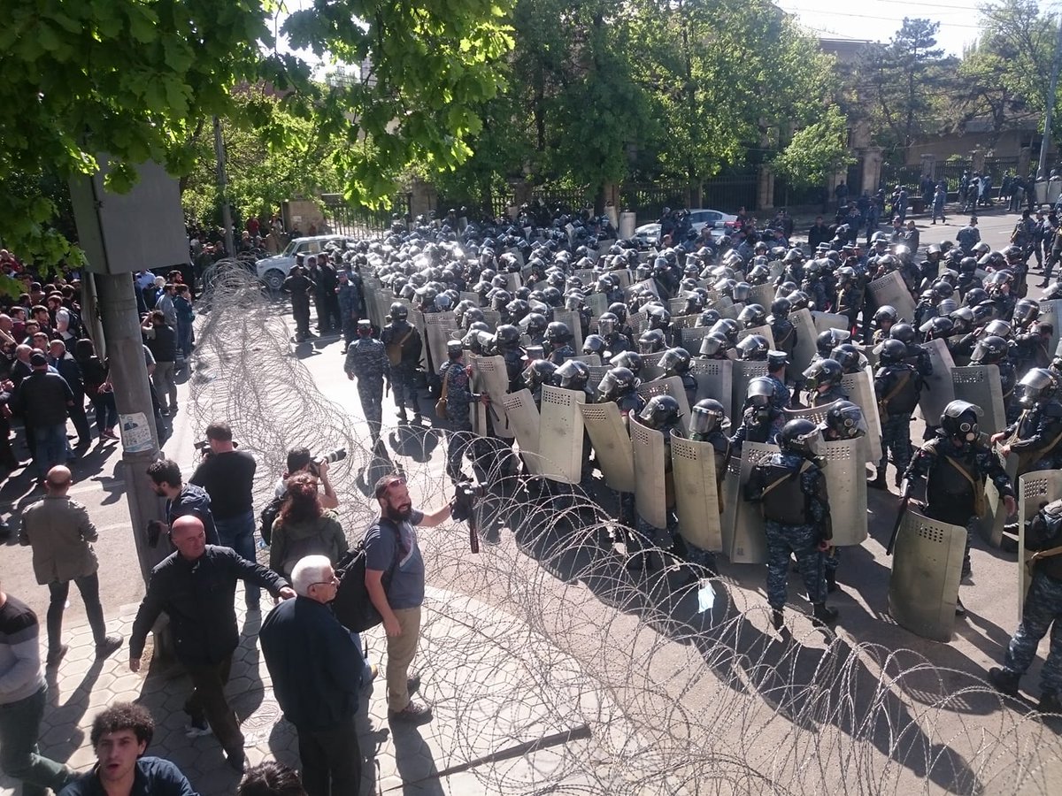 Беспорядки в Ереване. 16.04.2018 Беспорядки в Ереване. 16.04.2018
