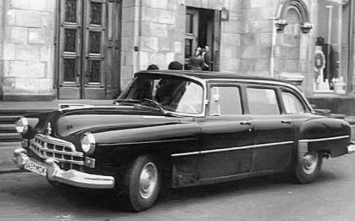 Авто для первых лиц уже сами по себе раритет. Авто для первых лиц уже сами по себе раритет.