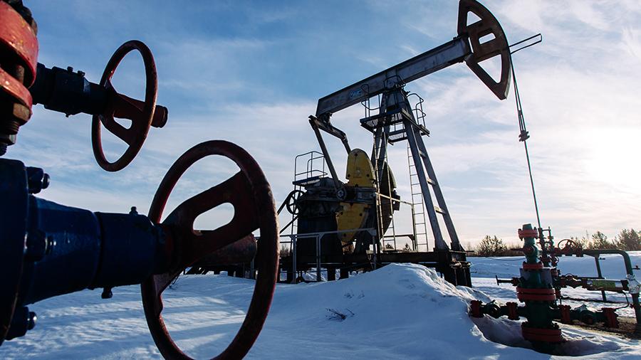 Цена российской нефти Urals стала отрицательной. Что это значит?