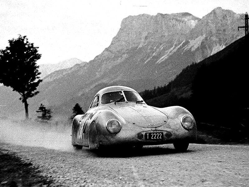 8 раритетных фото самого старого в мире Porsche