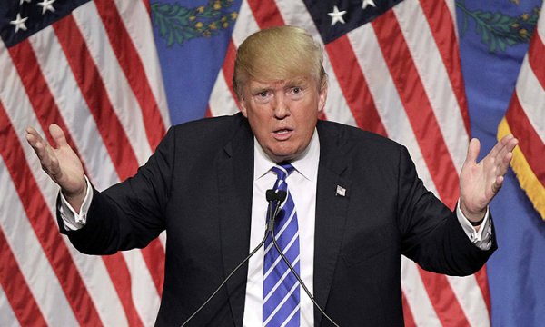 Взломан чат представителей «Глубинного государства»: Трампа будут свергать Взломан чат представителей «Глубинного государства»: Трампа будут свергать