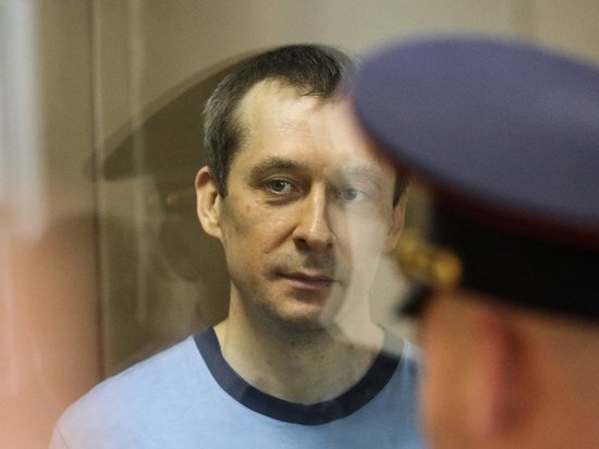 «Золотой полковник» Захарченко разразился сенсацией на суде: свидетель звонил прокурорам «Золотой полковник» Захарченко разразился сенсацией на суде: свидетель звонил прокурорам