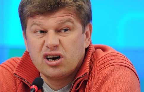 "Усы мои, держитесь!" Губерниев отреагировал на то, что певец Николаев мог заразиться коронавирусом