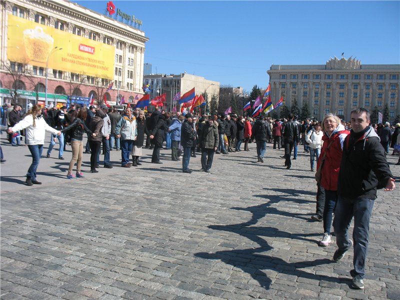 Харьков и Донецк - общий митинг перерастает в антибандеровское восстание