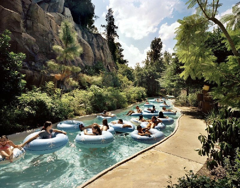 Необычный Диснеевский аквапарк Typhoon Lagoon. Фото