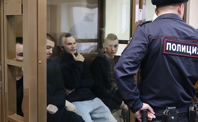 На фото: моряки, обвиняемым в нарушении государственной границы РФ в районе Керченского пролива 25 ноября 2018 года, в суде