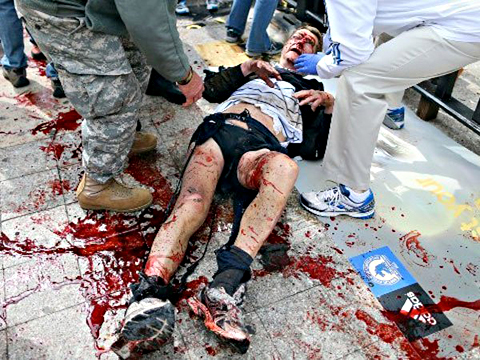 Странные взрывы в Бостоне будут использованы для "закручивания гаек"?