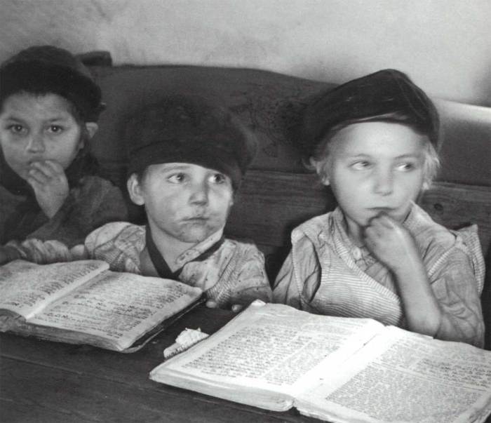 Ученики хедера. Ученики хедера.