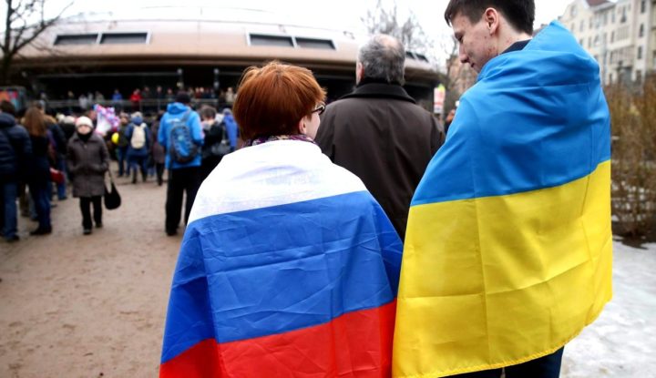 «ЧЕМ МЫ ХУЖЕ КРЫМЧАН?»: УКРАИНЦЫ НЕ ПОНИМАЮТ, ПОЧЕМУ ОНИ НЕ НУЖНЫ РОССИИ «ЧЕМ МЫ ХУЖЕ КРЫМЧАН?»: УКРАИНЦЫ НЕ ПОНИМАЮТ, ПОЧЕМУ ОНИ НЕ НУЖНЫ РОССИИ