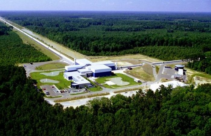 Гравитационные волны: более продвинутые LIGO. Гравитационные волны: более продвинутые LIGO.