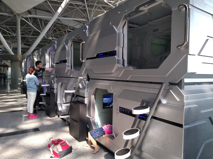 Капсульный отель Aerosleep в международном аэропорту Внуково (Москва, Россия). Капсульный отель Aerosleep в международном аэропорту Внуково (Москва, Россия).