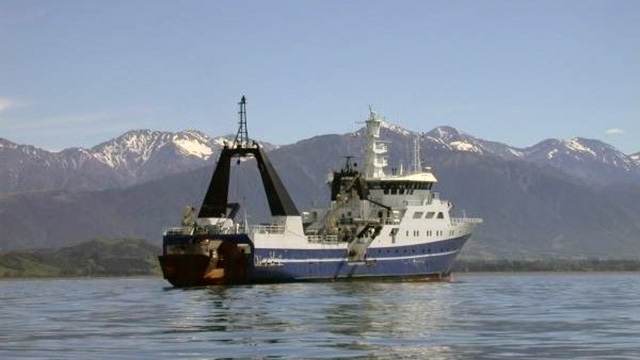 В Охотском море потеряло ход рыболовное судно 