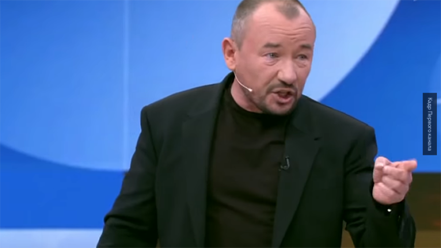Своих в обиду не даём: Шейнин резко ответил Бому и Шультессу за атлетов РФ на Олимпиаде Своих в обиду не даём: Шейнин резко ответил Бому и Шультессу за атлетов РФ на Олимпиаде