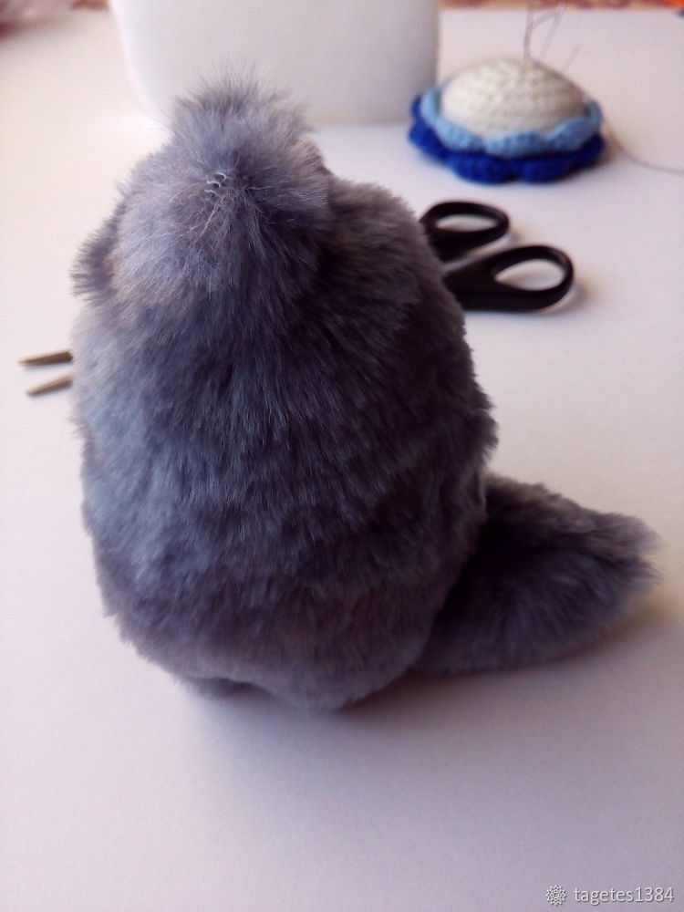 Шьём котика из квадратика Шьём котика из квадратика