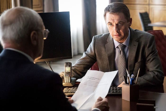Игорь Петренко в сериале *Спящие-2*, 2018 | Фото: kino-teatr.ru Игорь Петренко в сериале *Спящие-2*, 2018 | Фото: kino-teatr.ru
