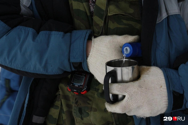 Согревает любой алкоголь — это вовсе не достоинство водки | Источник: Сергей Сюрин / 29.RU