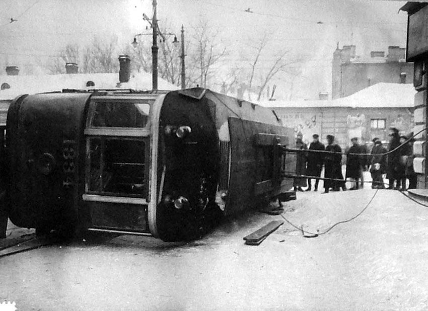 авто, трамвай