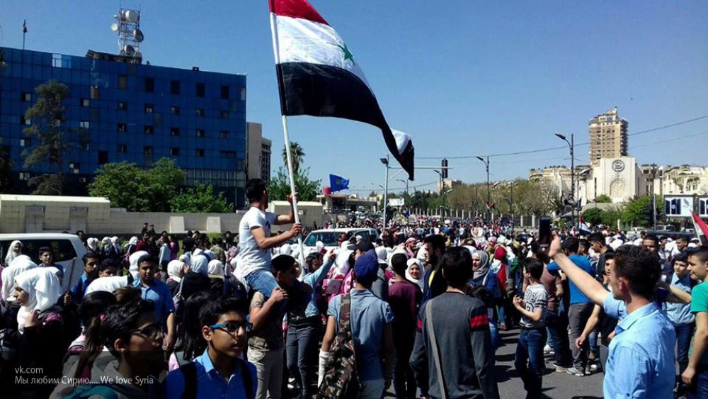Американские журналисты не нашли в сирийской Думе следов химатаки Американские журналисты не нашли в сирийской Думе следов химатаки