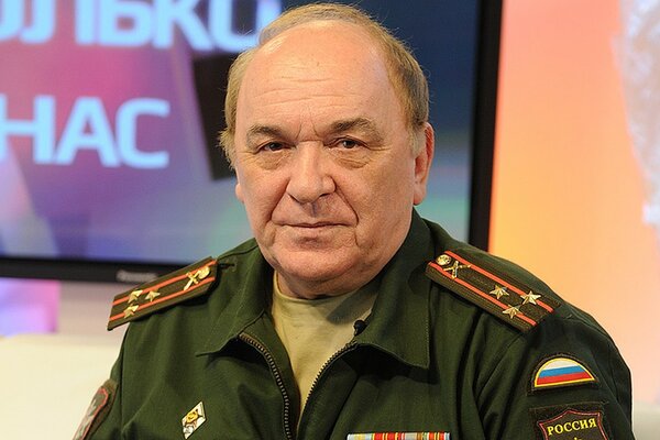 Полковник РФ об «изделии-80»: «Российские авиаконструкторы умеют удивлять мир» Полковник РФ об «изделии-80»: «Российские авиаконструкторы умеют удивлять мир»
